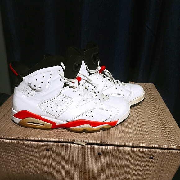 Retro 6 - Picture 1 of 10